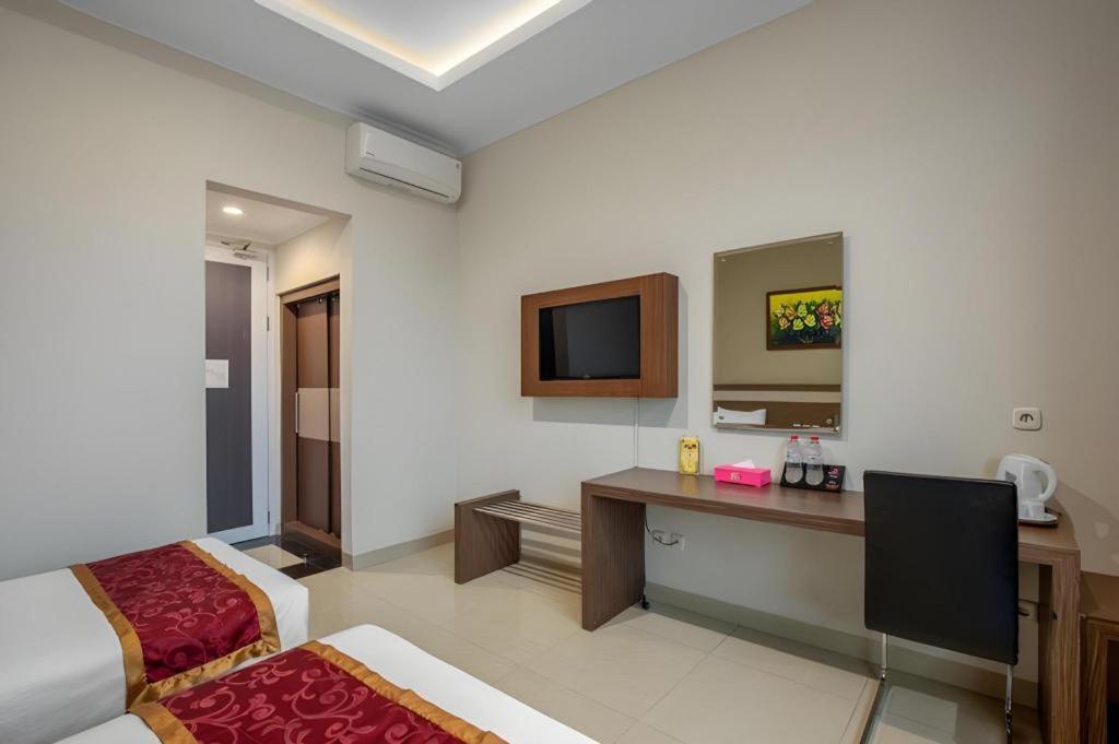 Raffleshom Hotel Бандунг Екстериор снимка