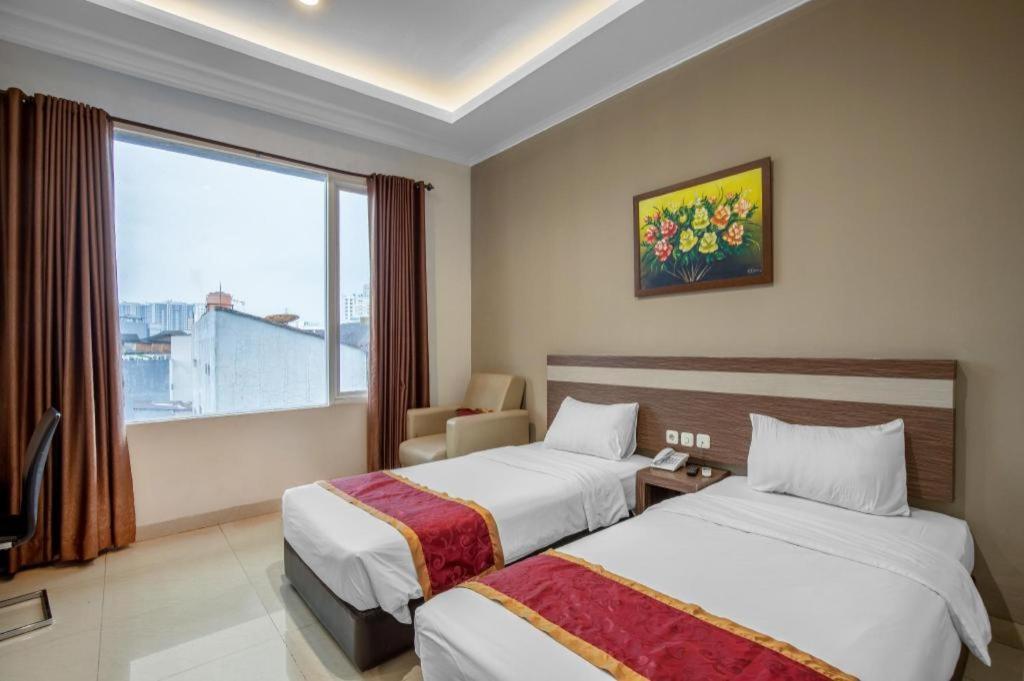 Raffleshom Hotel Бандунг Екстериор снимка