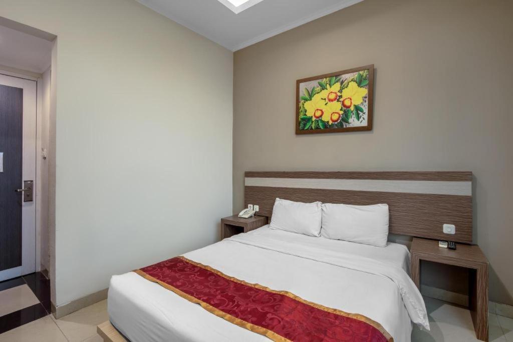 Raffleshom Hotel Бандунг Екстериор снимка
